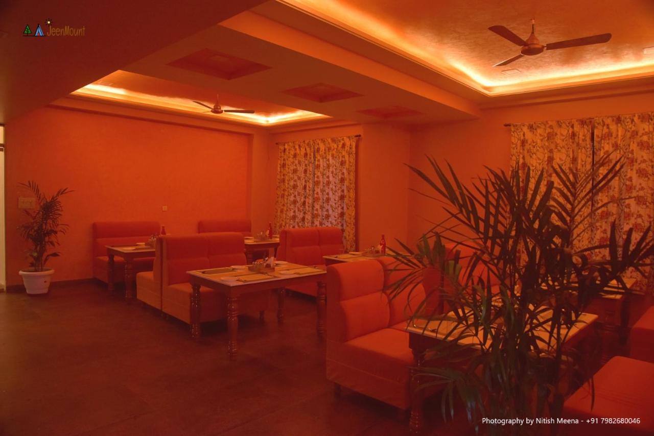 Jeenmount Heritage Boutique Hotel Jaipur Buitenkant foto